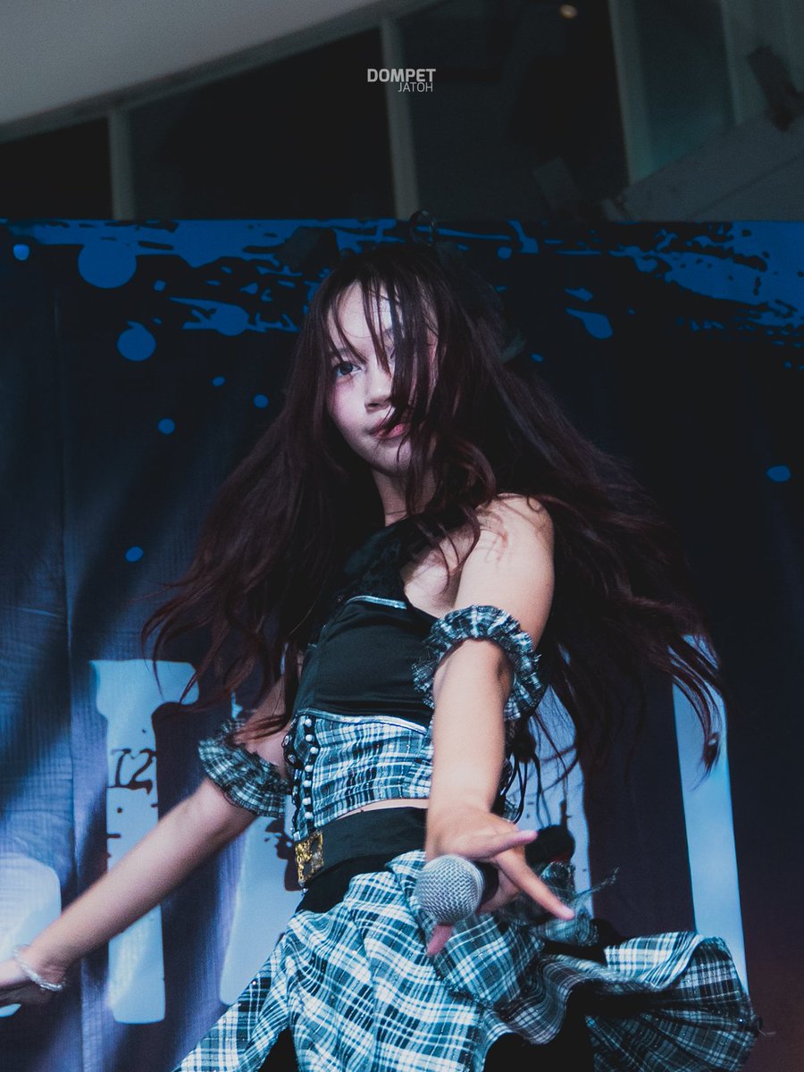 dompet_jatoh's tweet image. Key ed. BLI
Istana BEC, Bandung
30/11/2025
.
senyumanmu ~~~
. 
@keyrawriee // Aurora Dream