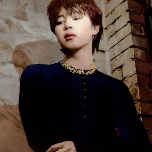 htppmi's tweet photo. 🖤 | Sᴇᴄʀᴇᴛ Eʀʀᴏʀ
Uma #jikookau onde...
Jimin, um professor universitário conhecido por sua postura e exigência, esconde uma vida dupla por detrás da perfeição ensaiada

Ou onde Jeon Jungkook, o clássico "engraçadinho popular" carregava mais consigo do que aparentava. https://t.co/AY60trr2zy