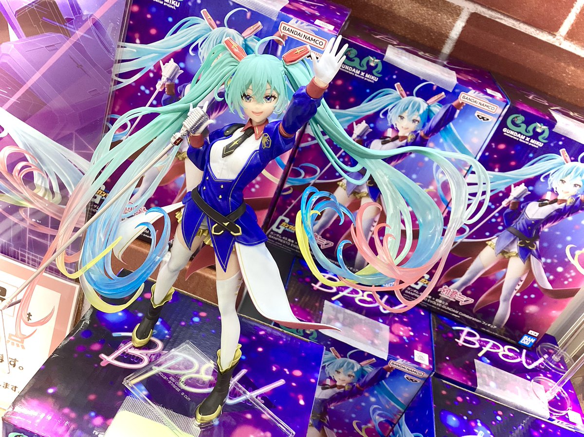20個 ガンダム×初音ミク BANPRESTO EVOLVE GUNDAM ガンダム45周年×初音ミク BANPRESTO EVOLVE-GUNDAM Collaboration