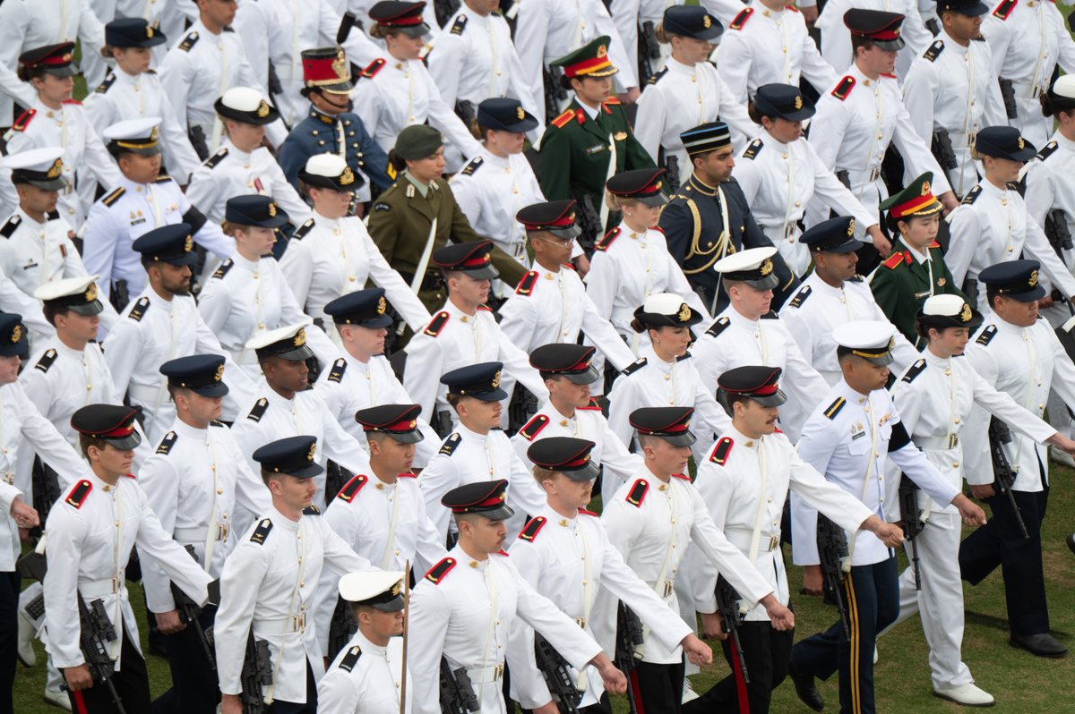 AIRMSHL Robert Chipman tweet media