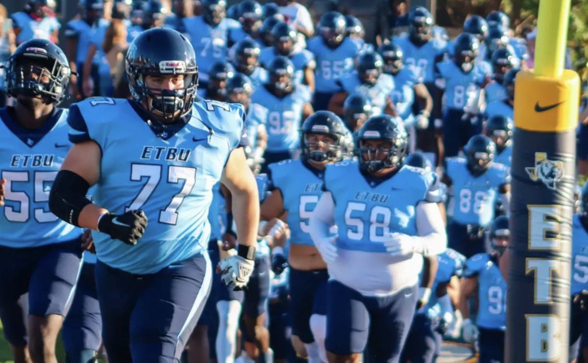 #AGTG Blessed to receive my 2nd Offer to play at the next level <a href="/ETBU_Football/">ETBU Football</a> Thank you <a href="/BattenCoach/">Coach Batten</a> 

<a href="/CoachHooten/">Josh Hooten</a> <a href="/Coach_Coats/">Kyle Coats</a> <a href="/glang_64/">Garrett Langthorp</a>