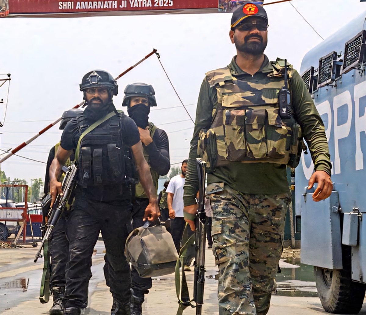 Mallik_A1's tweet photo. Valleys echo with prayers, not panic. Mosques, temples, and minds are at peace — salute to #CRPF
#FreeEyeCamp #EyeCare #EyeCheckup #TheInitiatorTulsi Pujan Diwas Lok Sabha #niftycrash Opus 4.5 Chet Wemby #IPLAuction Lakers #addxclamationtolife #அஇஅதிமுக_பொதுக்குழு Rodrygo https://t.co/knUOlRowsk