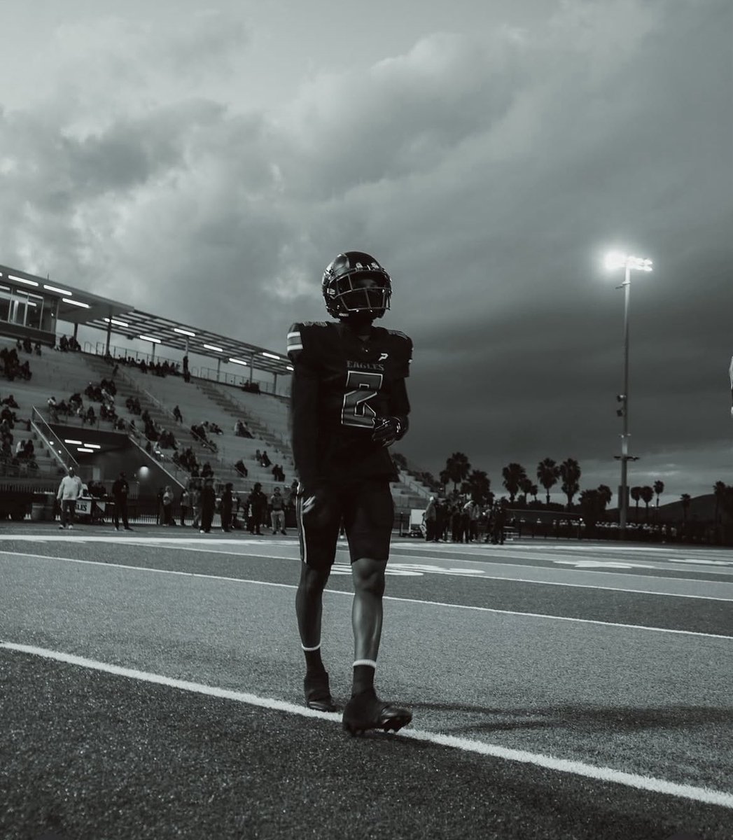 Tyson Roberts 5’11 170 tweet media