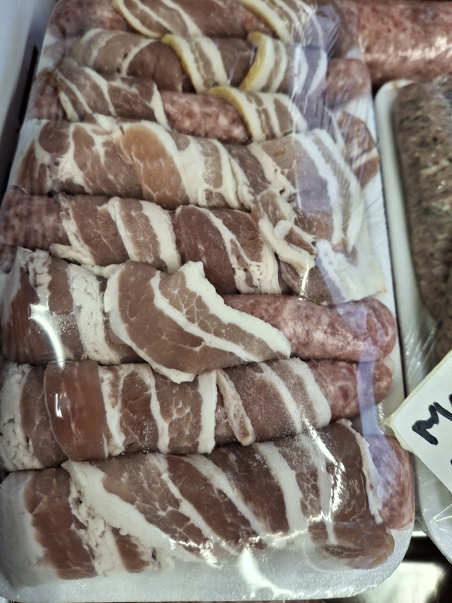 Proper handmade #pigsinblankets none of these stingy little ones  <a href="/friarsfarm1/">friars farm #SBS Winner</a> <a href="/NorthamptonCo/">The Northampton Cheese Company #SBS WINNER</a>  <a href="/ChronandEcho/">Northampton Chron</a> <a href="/WestNorthants/">West Northamptonshire Council</a>