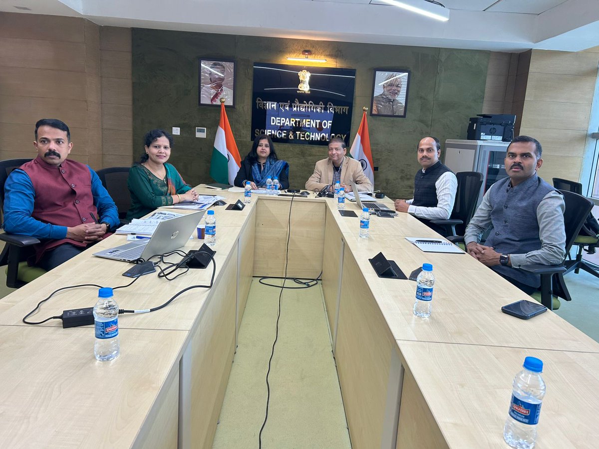 DSTIndia tweet media