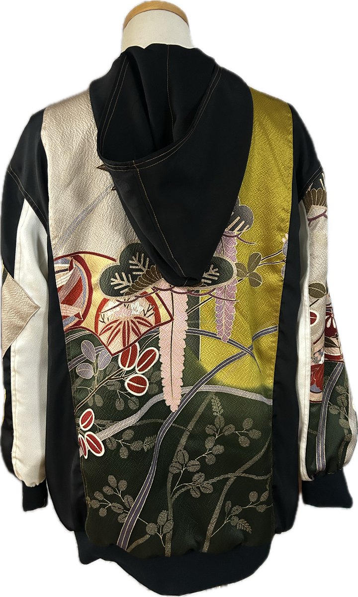 着物リメイク誠 色留袖を、フォーマルのアンサンブルに仕立てました