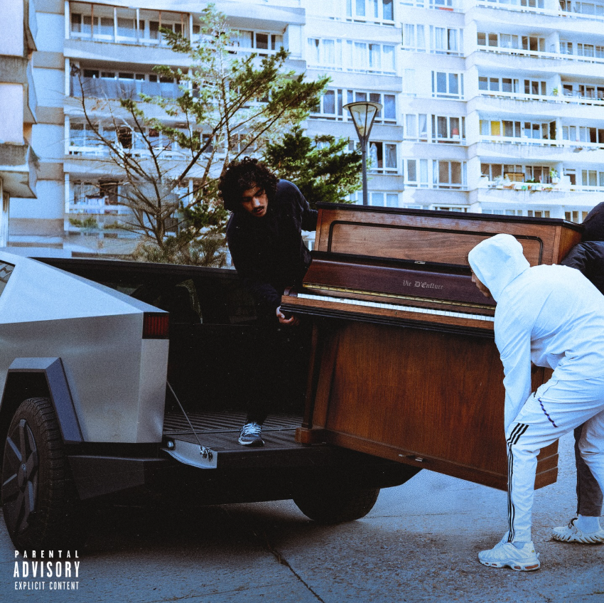 16x16FR's tweet photo. #SORTIE (suite) :
Josman - "Dom Perignon crying"
D2L - "Vie d'enflure"
CfBeats - "Discipline"
Sifax - "Strada"
Gotti Maras - "Immortale Pt.1"
Solomando - "Promesse d'un visage"
Bilouki - "14 Kara"
@JosmanOG #D2L #CfBeats @Sifax93000 @GottiMaras #Solomando @Biloukii https://t.co/74J5AXfqMe
