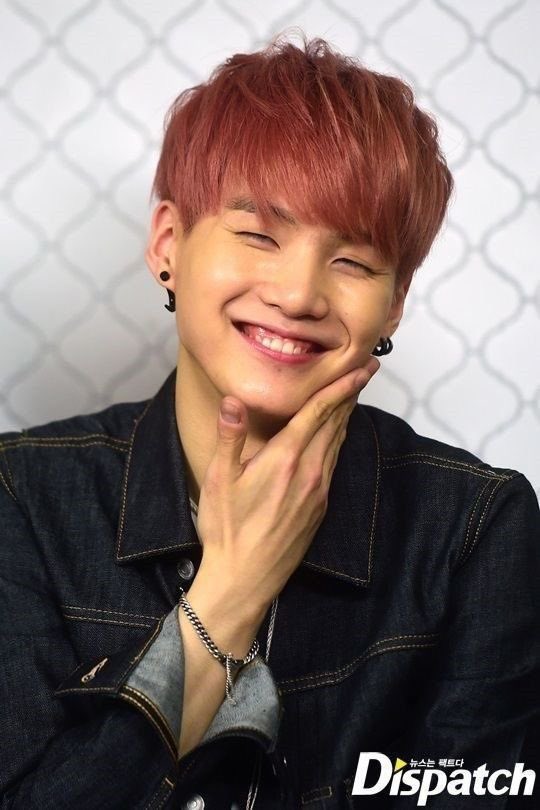 🌟✨ May your Thursday be bright and uplifting, full of good thoughts, kind people, and moments that make your day feel truly special. 
I hope today brings you ease, inspiration, and a touch of joy wherever you go.

#SUGA