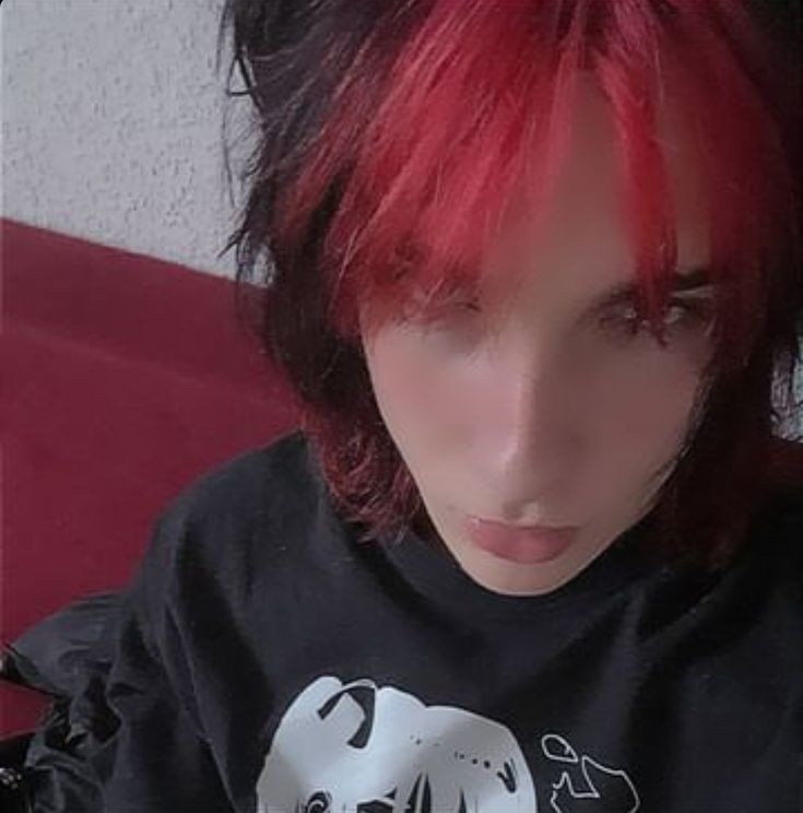 WeKlledThisBtch's tweet photo. Asteria when he had this hair https://t.co/hDylkpA5kO