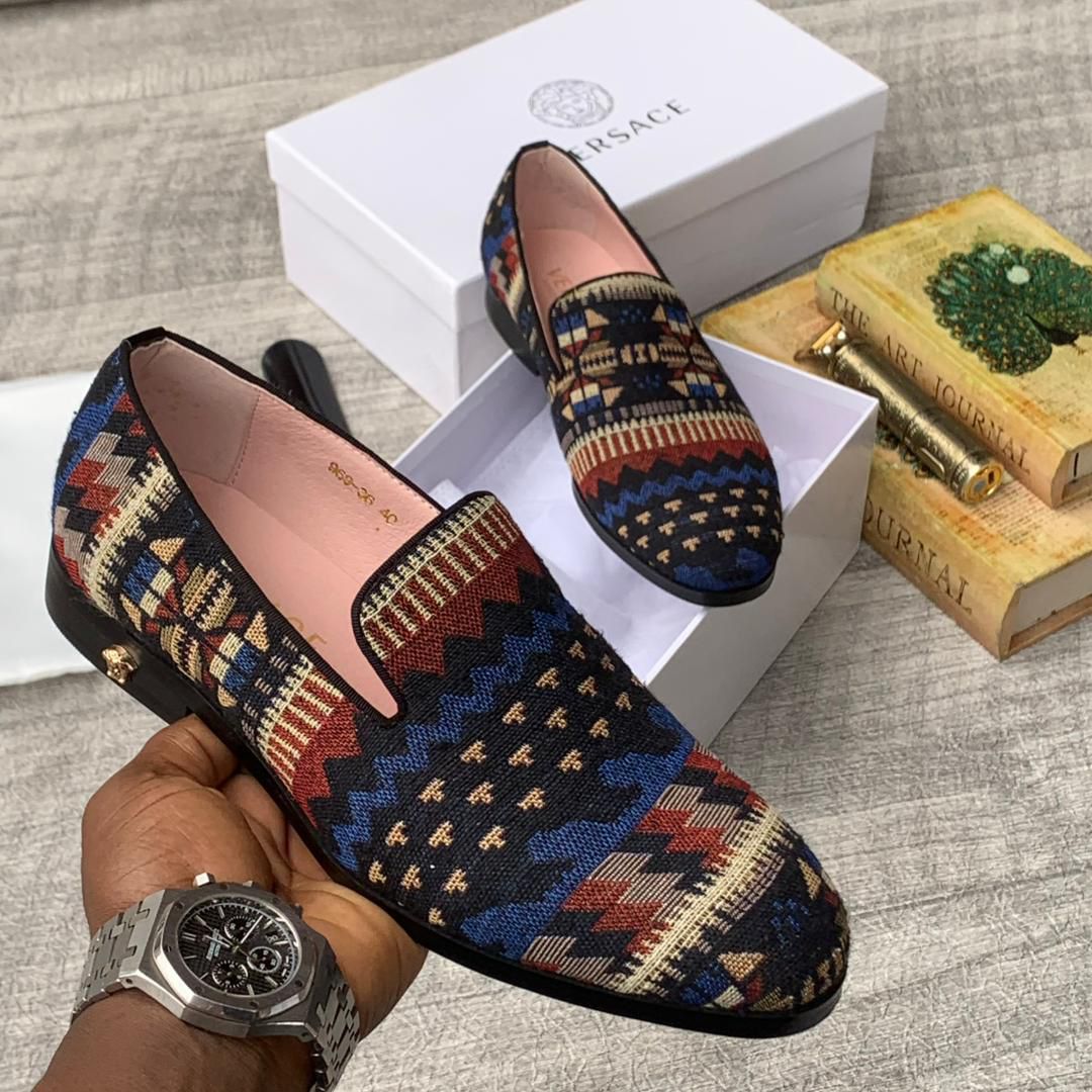 Ifybekee_wears's tweet image. Quality Luxury 
40-46
80k 
Location Lagos