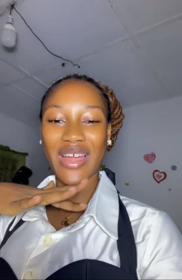 codewithjoyce's tweet image. Good morning, we go at it again.
Life of a workaholic, 
I am Joyce and I am a website developer and Designer, I base in Lagos and I do lots of tech stuffs I am just a DM away
What about you? 
I am following my oga here @RoseMarvelous4