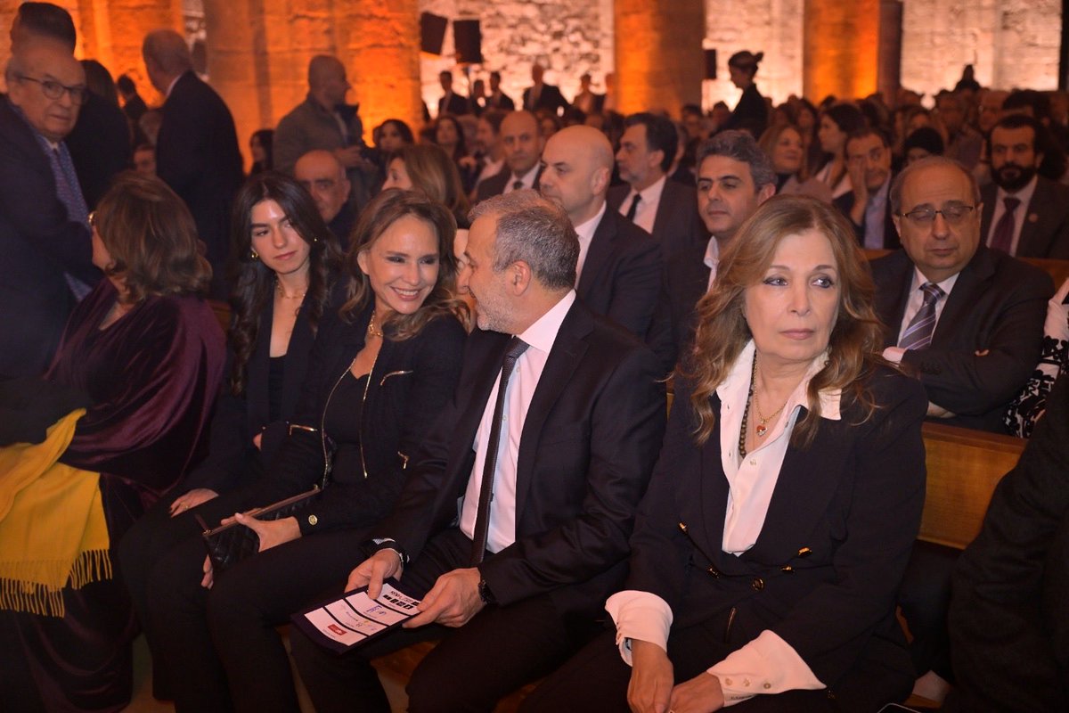 Gebran_Bassil's tweet photo. "أن نبقى موحدين دفاعاً عن لبنان العظيم"
من الحفل الموسيقي بمناسبة الذكرى العشرين لاغتيال الشهيد جبران تويني https://t.co/yVjg3de5J0