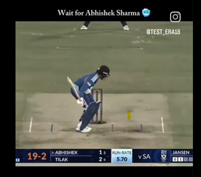 BasuthkarArun's tweet photo. @gaandfaadtits Score at the time of hitting the body - 19/2.
score when was jansen smiling - 25/2 https://t.co/SCaY0HWY4N