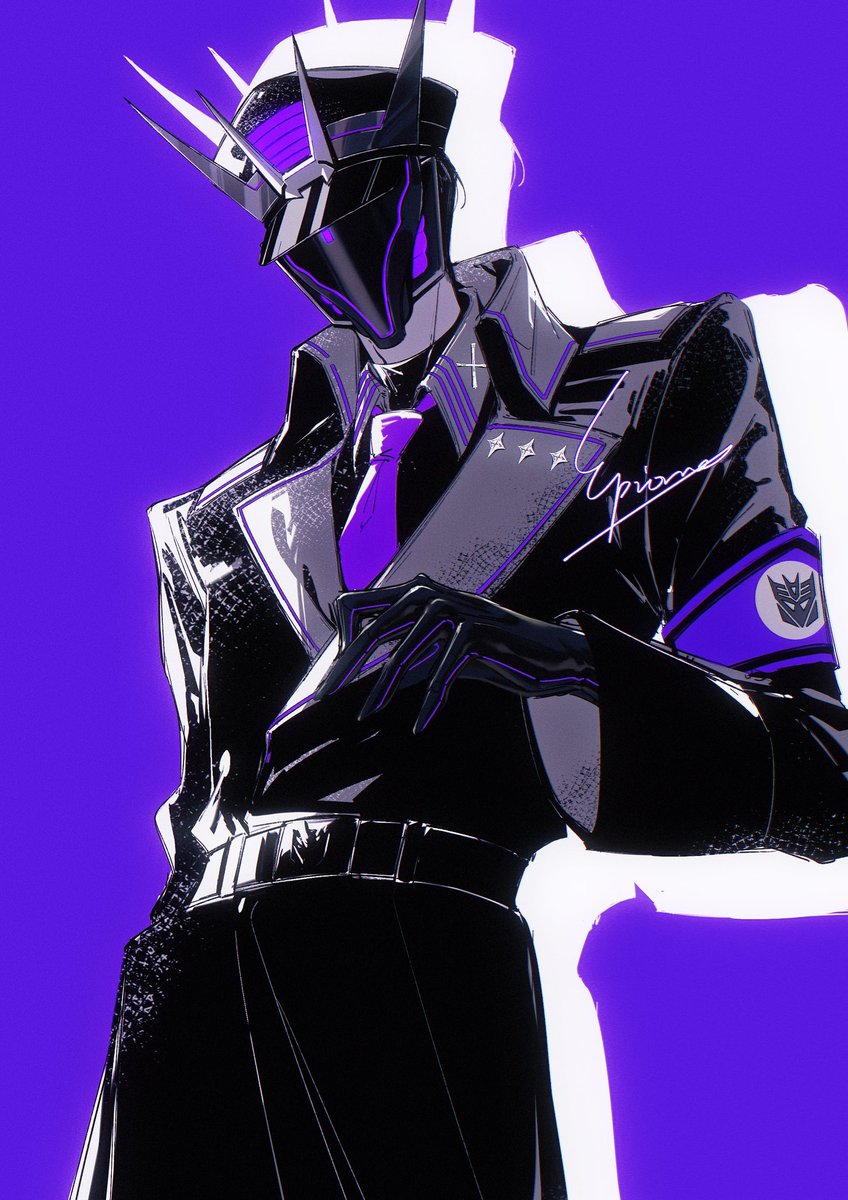 The intelligence officer is calling you.
#Transformers #Soundwave #tfp