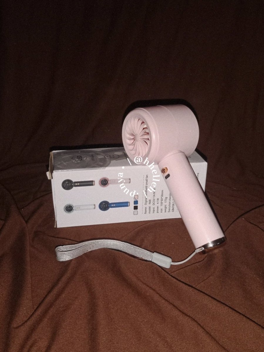 hhelleh's tweet photo. • kipas angin mini 
  digital handheld small fan
  led digital display power level
🔗https://t.co/APtDw2wITr https://t.co/XTghx5clkD