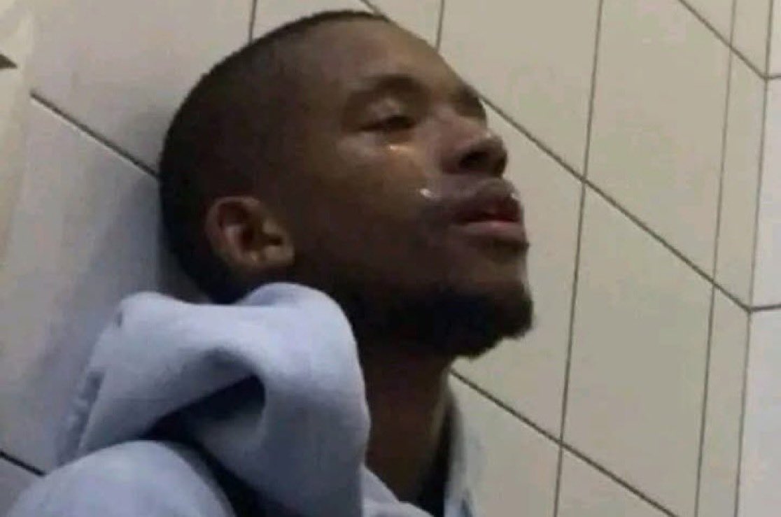 heisfumes's tweet image. why did i even beat my meat..?
Like why?
Why???????
Like ano even need am..
So whyyyyyy?😭😭