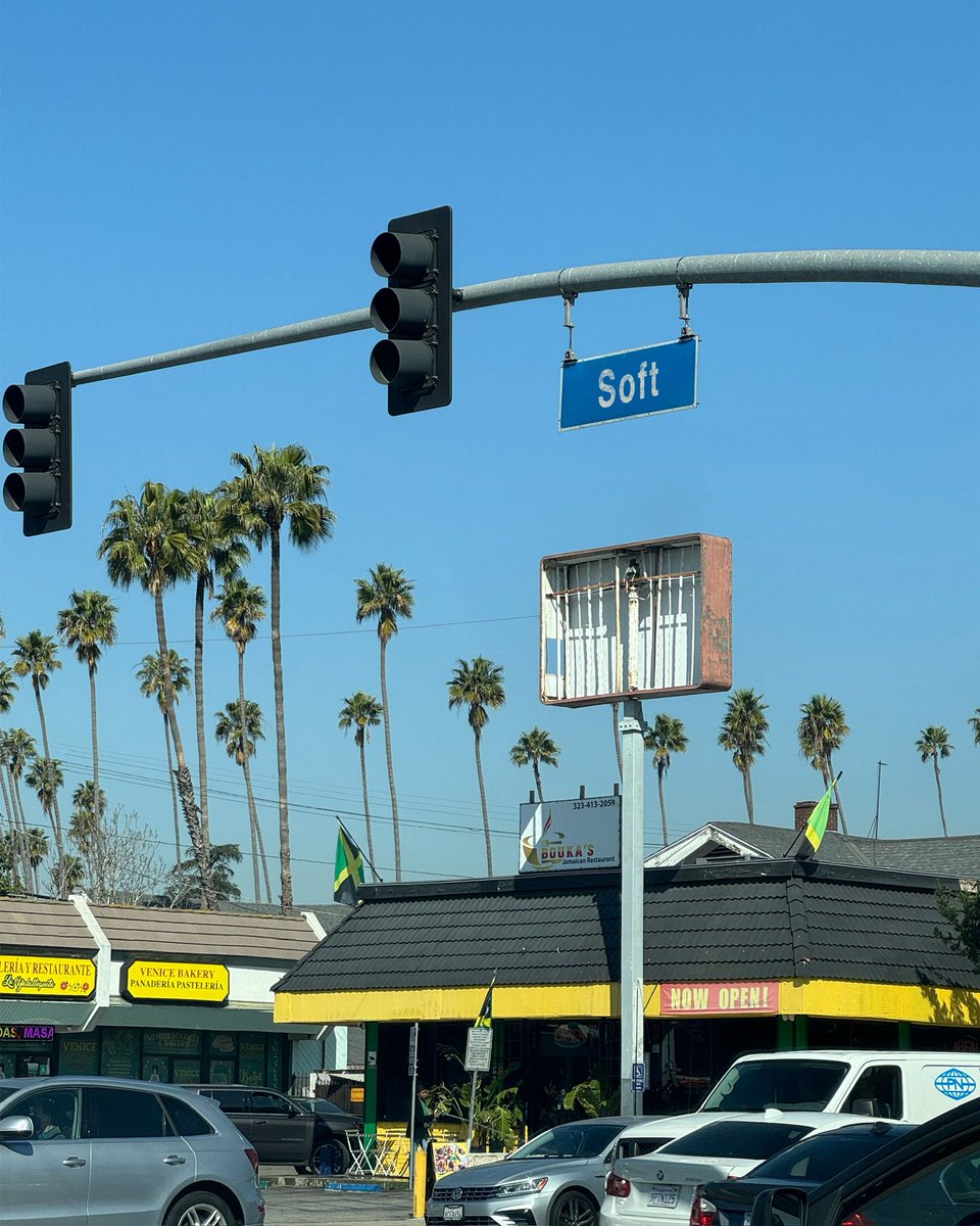 thisisLANY's tweet image. 2 MONTHS OF S🔁FT ✨ NEED UR TOP 3 FROM THE ALBUM RN