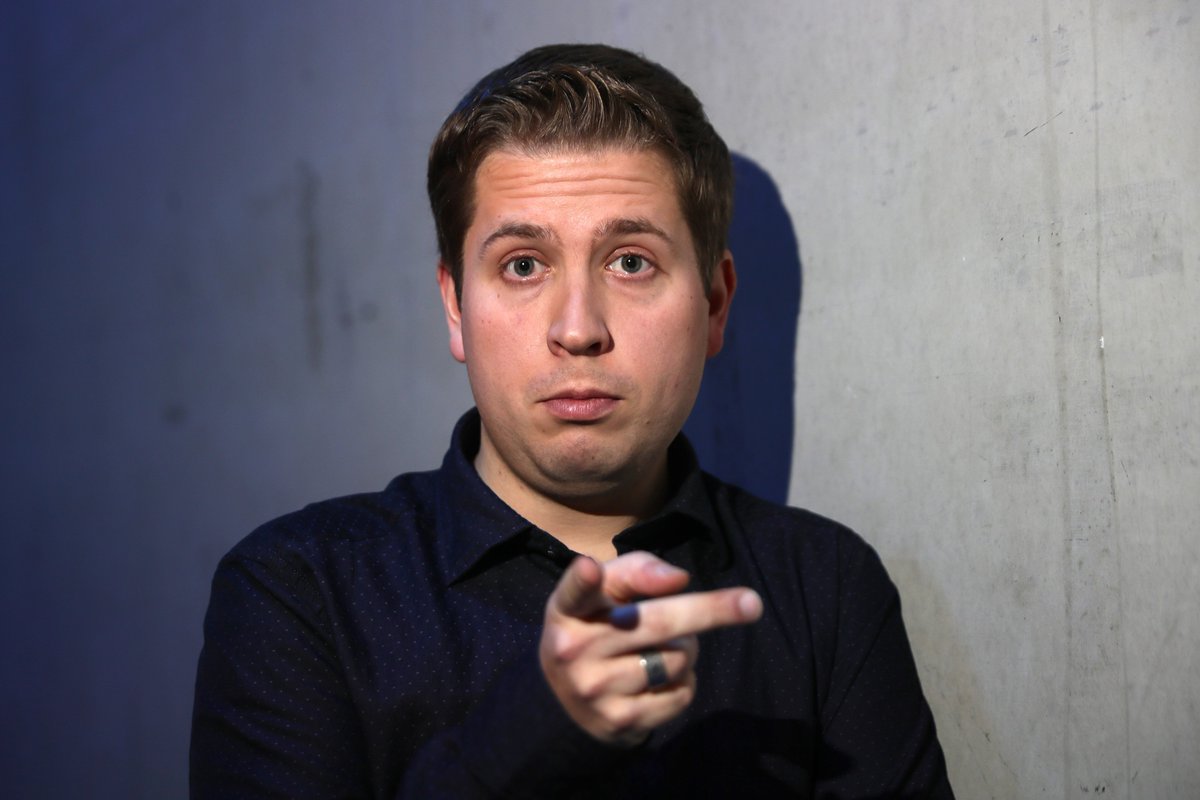 Eines haben linke Politiker gemeinsam: Kein Mensch in der freien Wirtschaft will sie haben. Sprücheklopfer werden dort nicht gebraucht. Logisch, dass auch Kevin Kühnert einen neuen "Job" nur bei einer linken "N"GO findet. Selbst finanziell total unbedarft will  er jetzt als