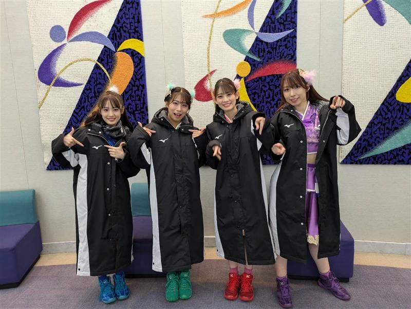 いよいよ明日は TEAM SHACHI ラストライブ💚❤💙💜
ここまで一緒に翔け抜けてきたラストイヤー、ラストの1秒まで全力でサポートします🔥

振り返れば長い道のり、アスリート級のパフォーマンスに何度も元気をいただきました！

またぜひミズノ本社にも遊びに来てくださいね✨

明日が TEAM SHACHI