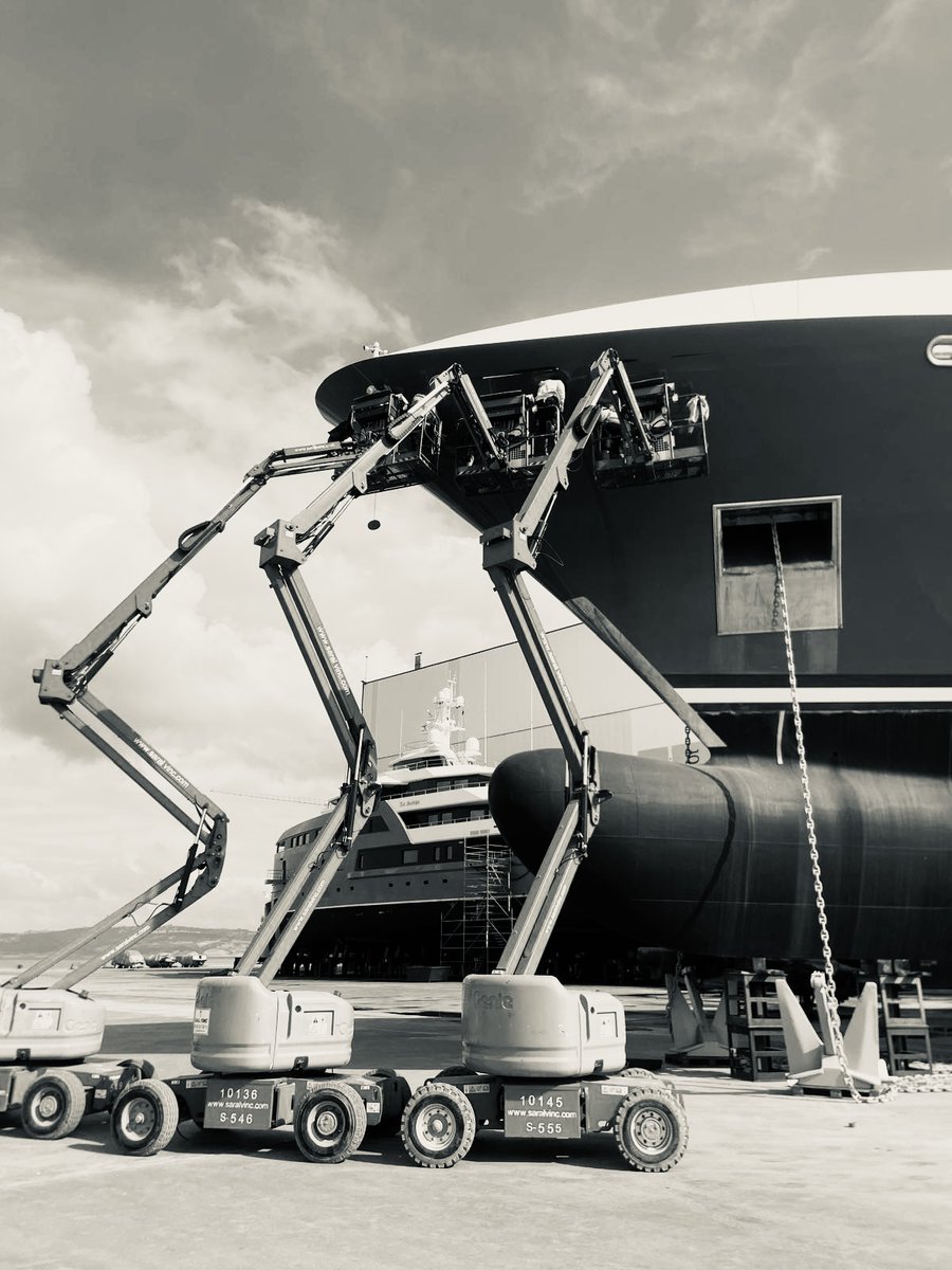 WildGroup's tweet image. A huge shout out for our world-class team of yacht wrappers / vinyl fitters / superheroes, for turning out perfect finishes time after time for our clients. 

#WildGroup #YachtWrap #VinylWrapping #YachtFinish #SuperyachtServices #MarineWrap #YachtRefit #TeamWork #YachtLife