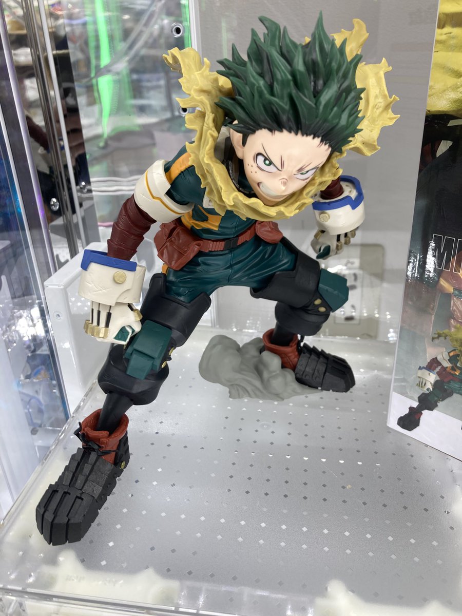 新作フィギュア展開しました！ #僕のヒーローアカデミア #緑谷出久