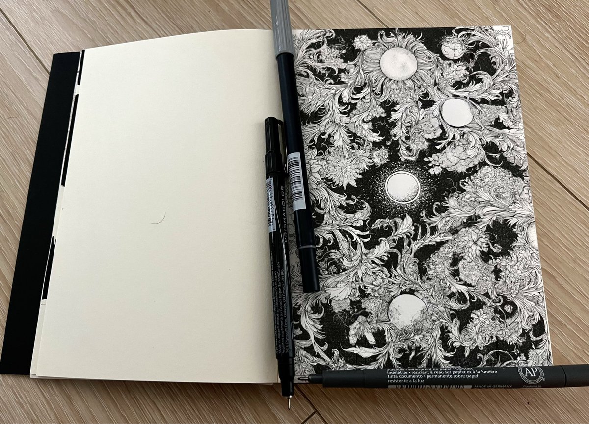 Slivereign's tweet image. Now the other sketchbook