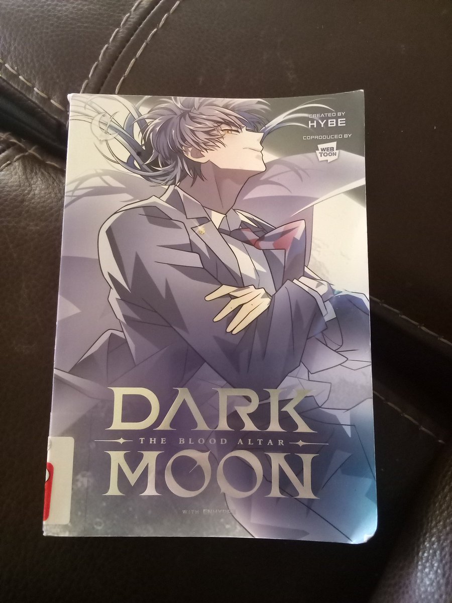 VixPicks's tweet photo. New things are happening !!
Come puruse our new section MANGA!! 
Time to satiate the anime action bug with a little dose of some gently use manga 😜 

https://t.co/VDhUPJ24oJ https://t.co/wfJDghy8EH