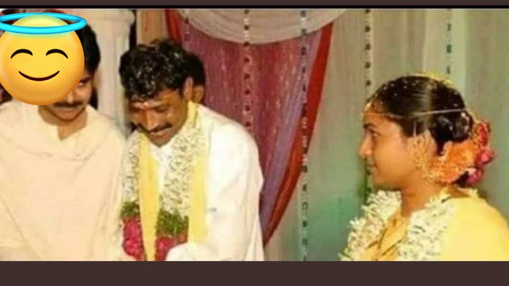 allu_rockz4666's tweet image. Hello from 5’1