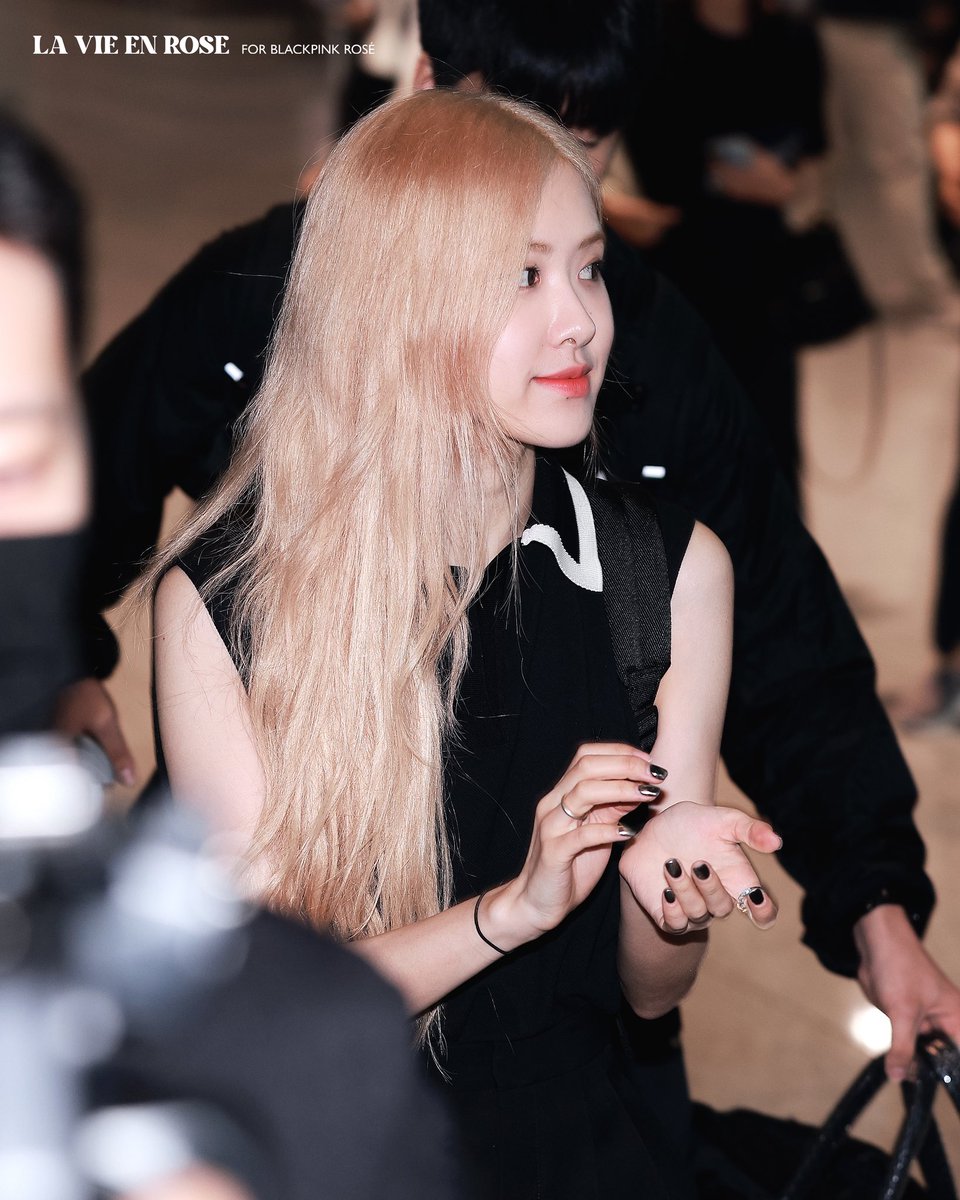 230714 #블랙핑크 #로제 #ロゼ #BLACKPINK #ROSÉ @numberoneHQ @BLACKPINK