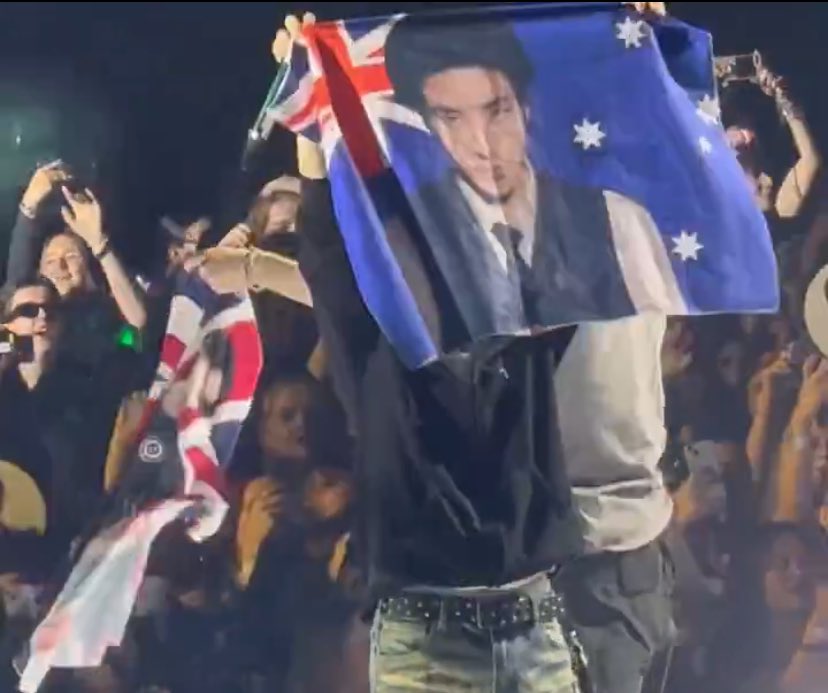 ilovjakez's tweet image. ENHYPEN ONE OF THE LINEUPS AT THE “MELBOURNE MUSIC FESTIVAL” FINALLY SEES JAKE BACK IN HIS HOMETOWN, AUSTRALIA😭