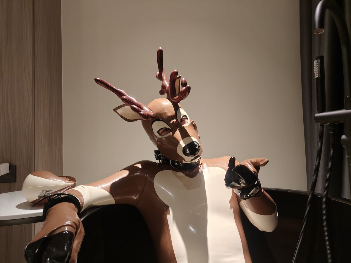 Rubber.RiR tweet media