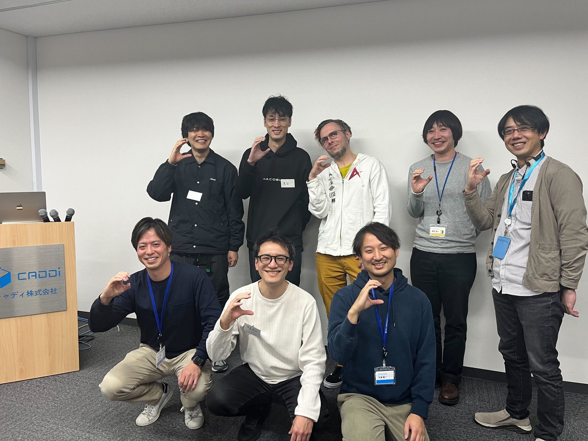 けんにぃ tweet media