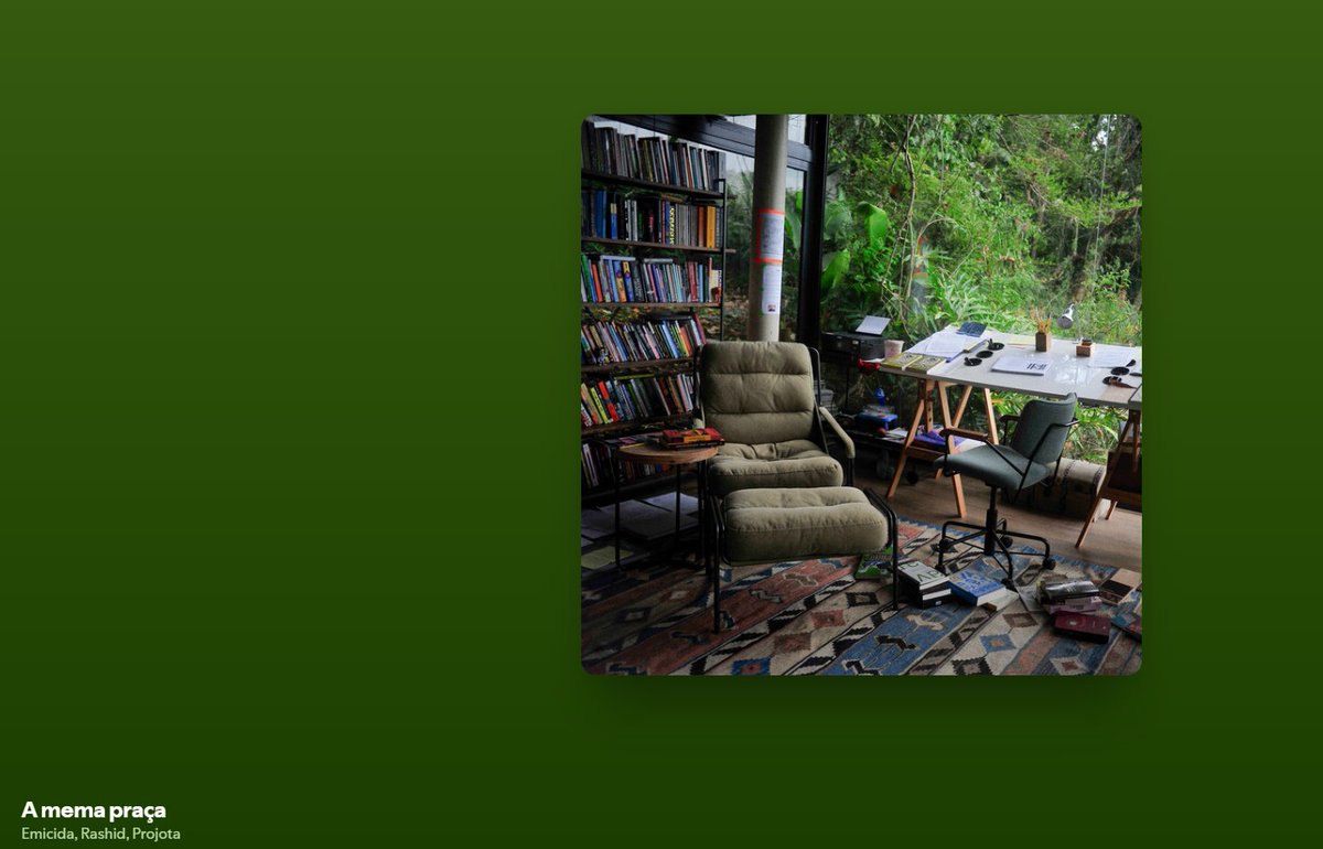 A mema praça me deixou arrepiado do início ao fim. Muita sujeira e referência. Me lembrou do jovem Caiul conhecendo o rap através dos 3 tenores e hoje os monstros se juntaram novamente e lançaram essa pedrada.