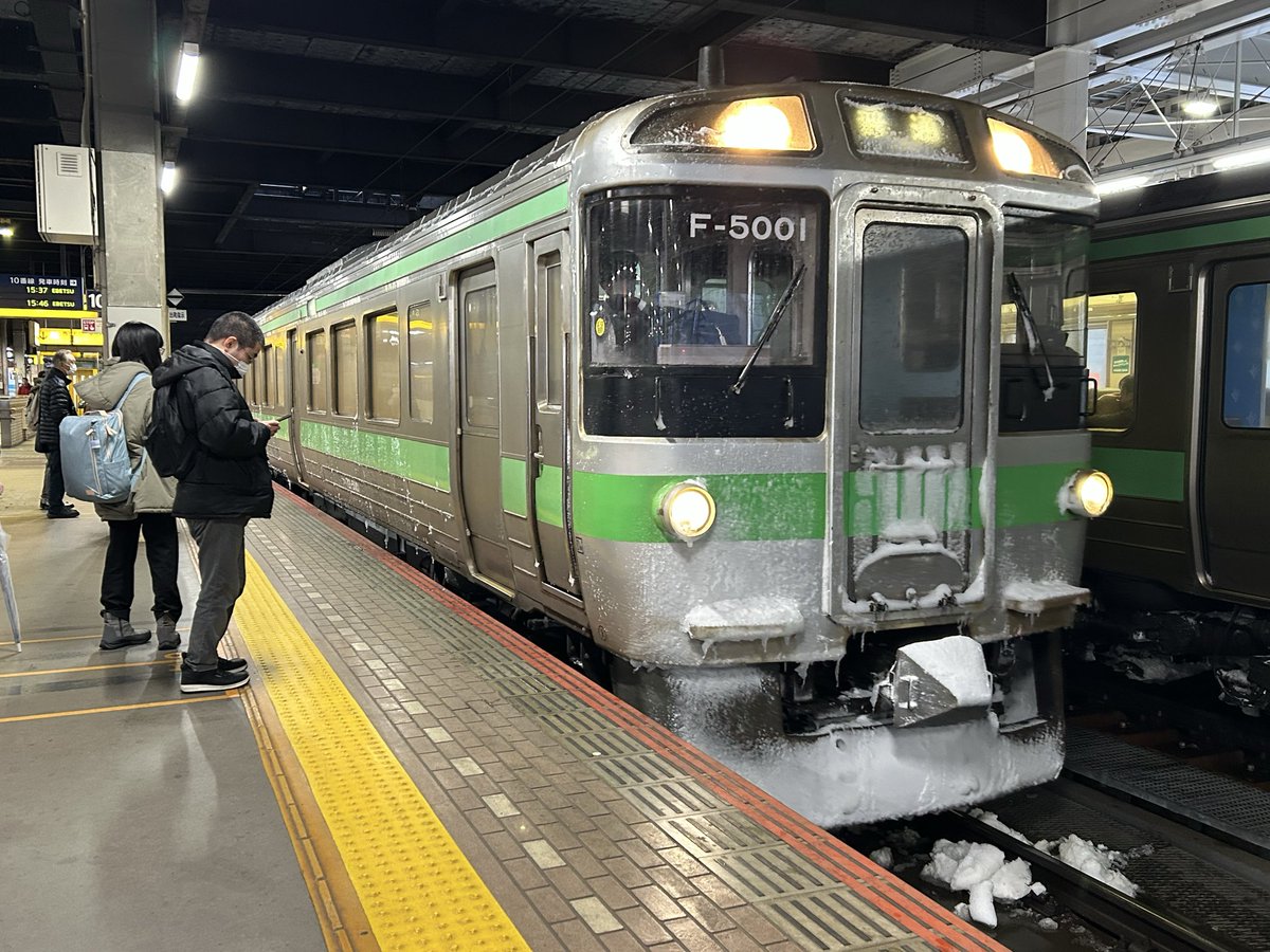 2025.12.11 193M 普通 江別行き 721系F−5001＋733系B−107 #いいね