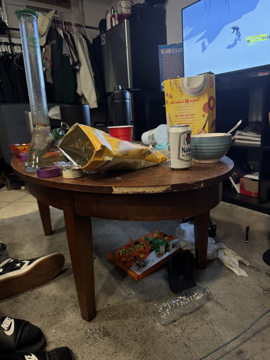 Cameron “the hog” Rising tweet media