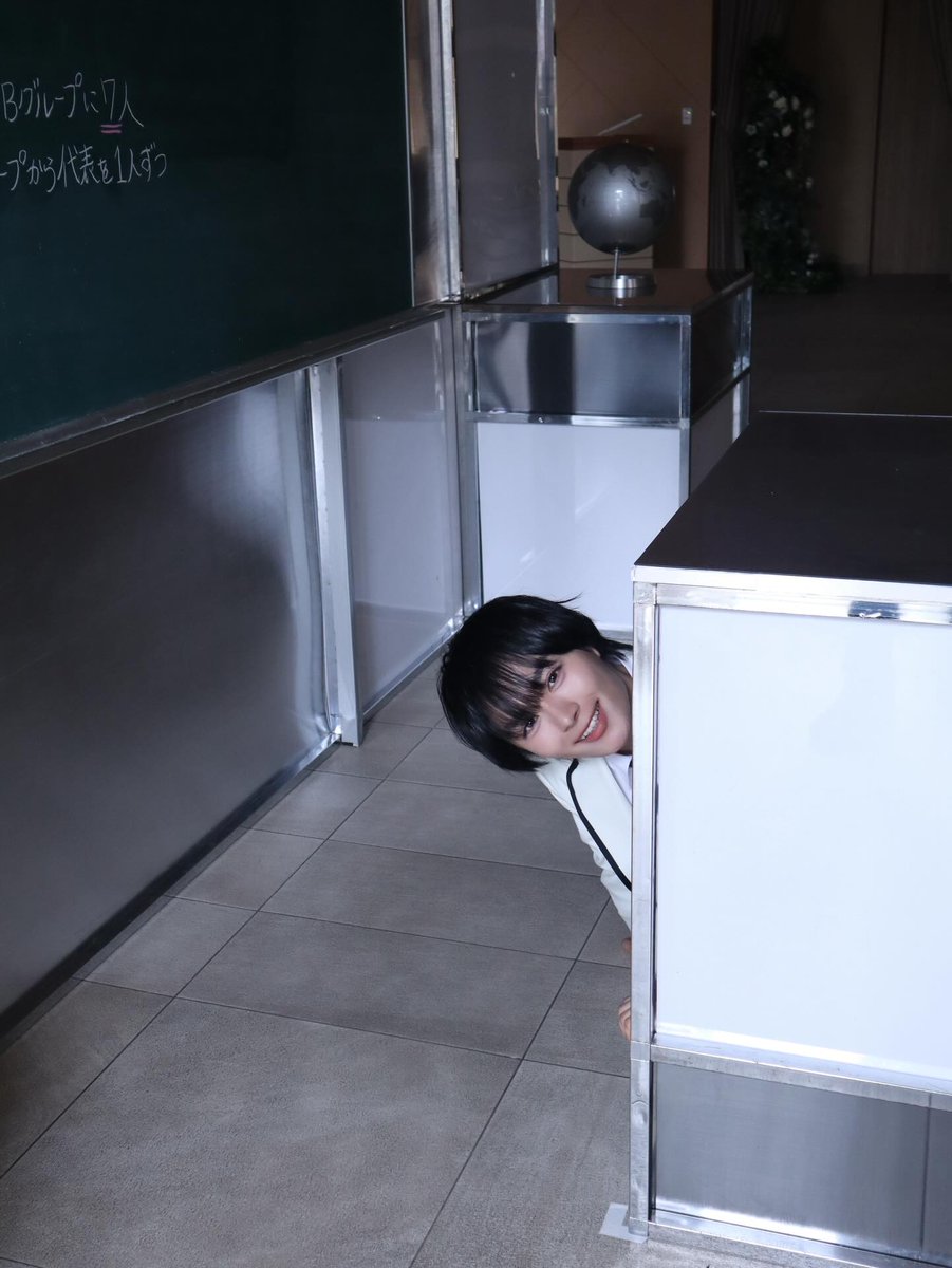 NaniwaFC_info's tweet photo. 新曲｢Never Romantic｣が配信中です！

MVも素敵なのでぜひ観てください🤖

︎︎☁白制服オフショ︎︎🏹

#大西流星
#OnishiRyusei
#なにわ男子
#NeverRomantic https://t.co/urSfyGt3uB