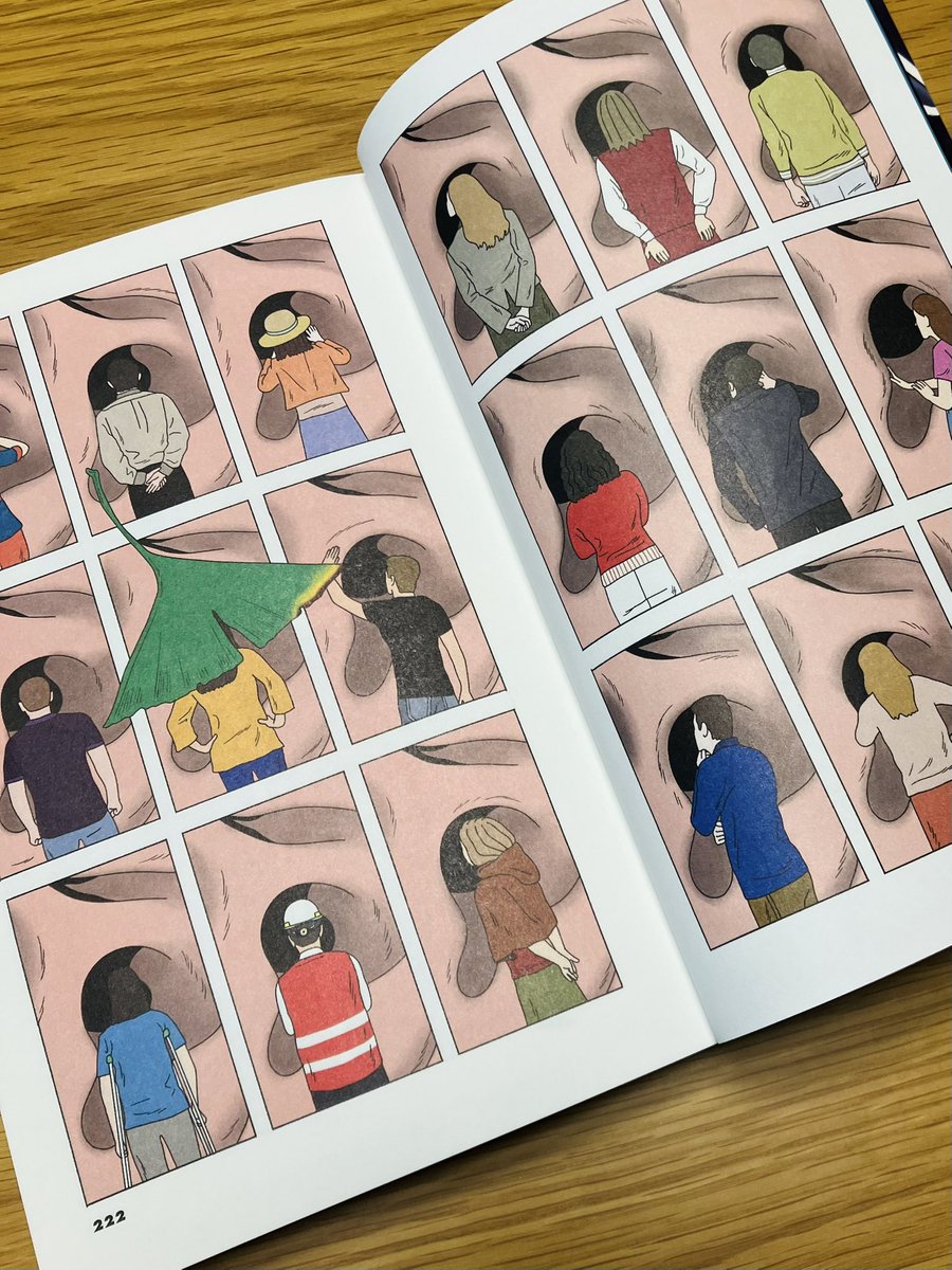 《블랙코미디 : 라임 앤 리즌 3호》, 속삭이는 귀👂책 도착!