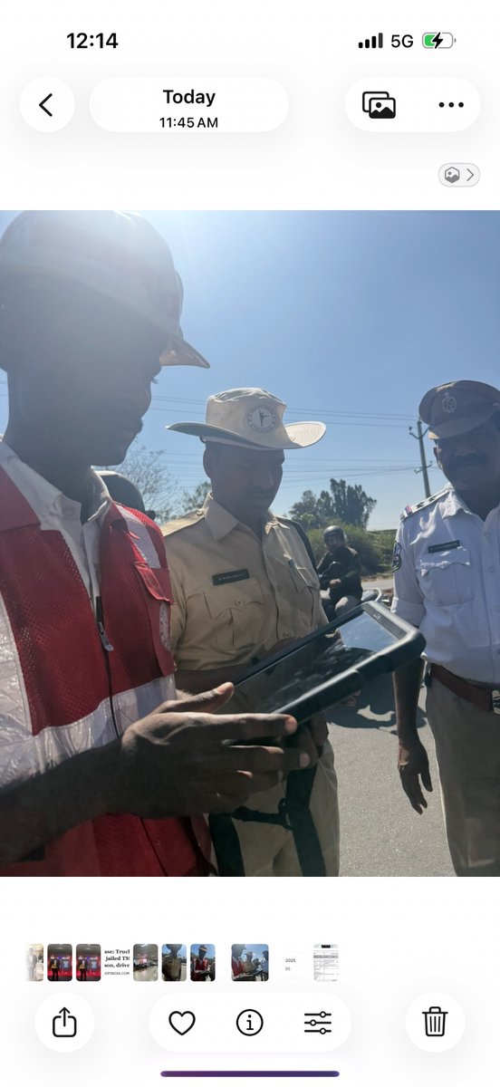 vamshi90's tweet photo. @CPHydCity @HYDTP These 3 officers have harrassed us to pay pending challans despite repeated requests to leave as we have kids and were in a urgency…After paying one challan by requesting the CI present, the central person has again snapped a challan on us as you can find in the picture…He also spoke rudely to my wife present along with me…This is ridiculous and shame on freindly policing policy of Telangana police…