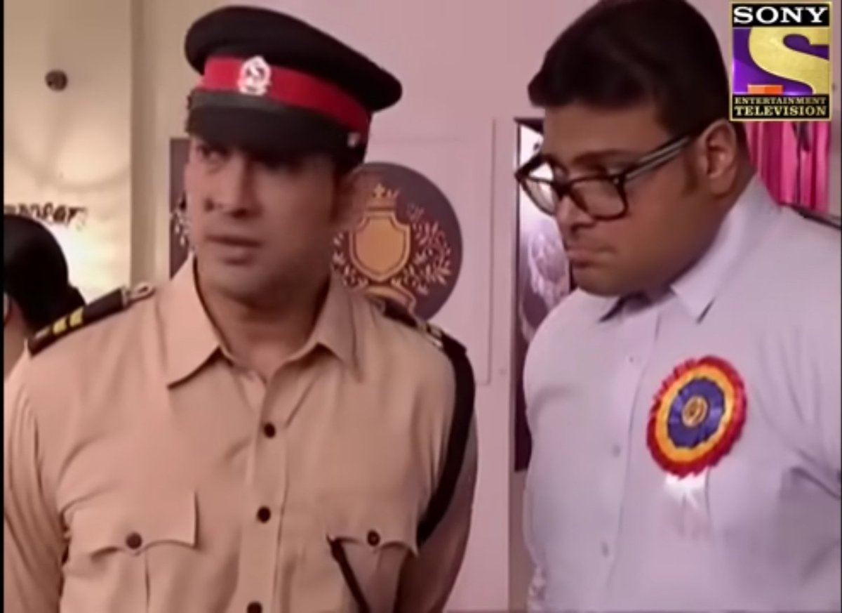 sahilsalvi33456's tweet image. #CID2

Happy Birthday Daya sir &amp;amp; Sachin sir 🎉🎂❤️

Two legends in one frame 🧿😍

#CidReturns #Daya #Sachin