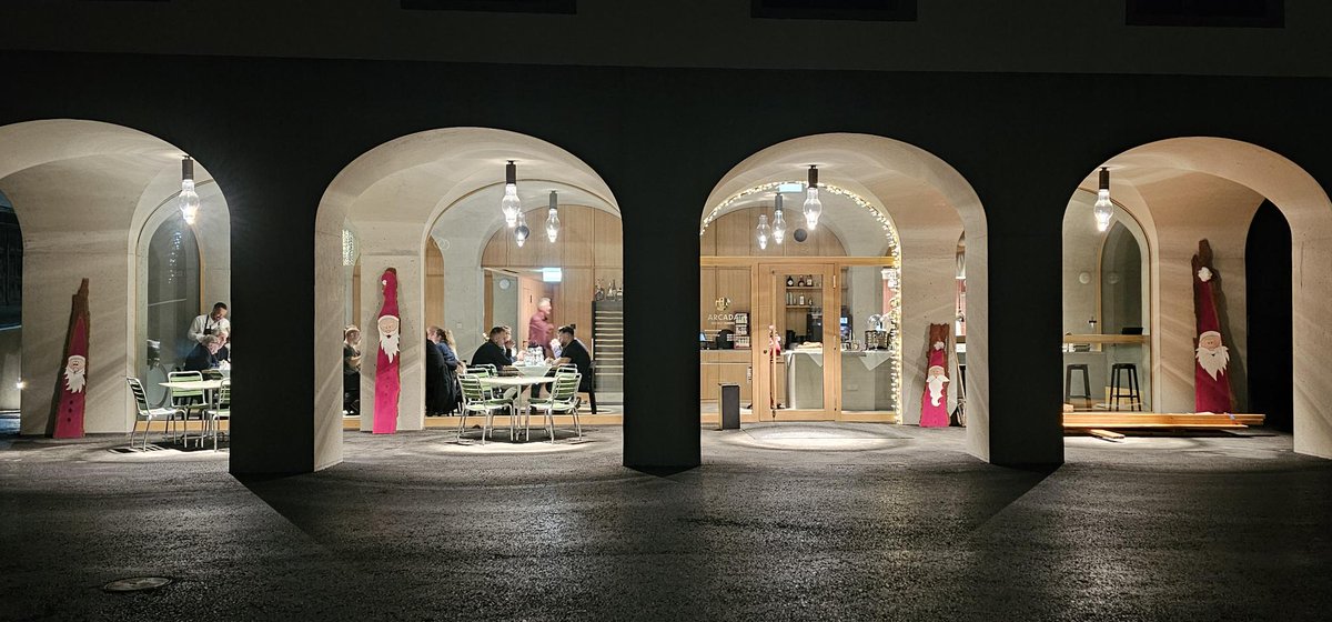 vblighting's tweet photo. Arcada Bistro, Tamins
Mit Caminada Architekten 🤝
#viabizzuno https://t.co/uoDAAxBV76