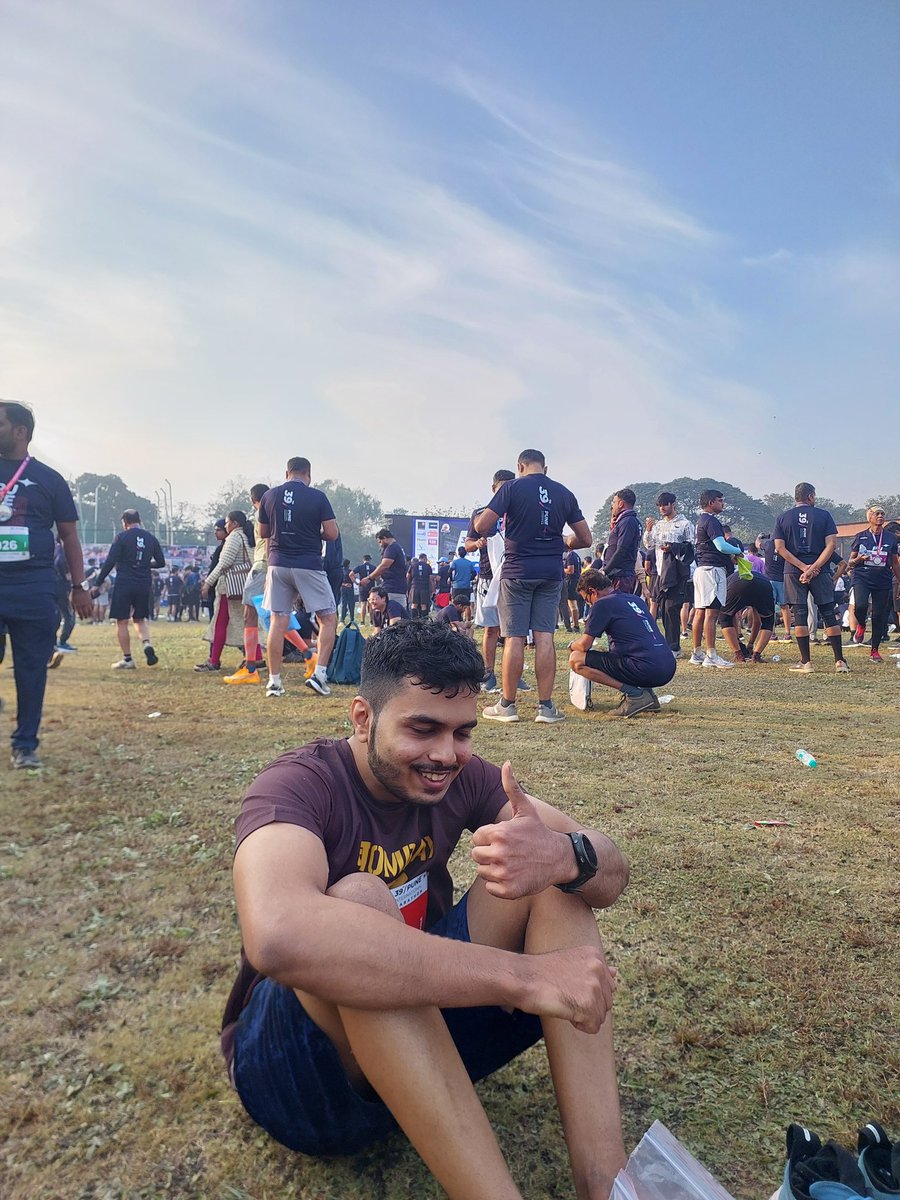 clumsy_coder's tweet image. Marathoner! 🏃

Last Sunday I participated in my first ever marathon. Finished Pune International Marathon in 4:37:46 🔥

Last 8km were brutal. 3km long flyover bridge followed by large number of 3k/5k crowd. Missed goal time by ~8mins

Yet, absolutely fantastic tun nonetheless❤️