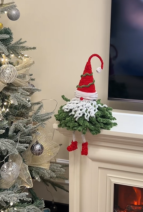 kelley_366's tweet image. I'll be Santa Claus in December, specially selecting friends interested in my new products to receive my gifts!

Christmas is coming!!! 
#Christmas2025 #gifts #lgbtqiachristmas #LGBTQIA