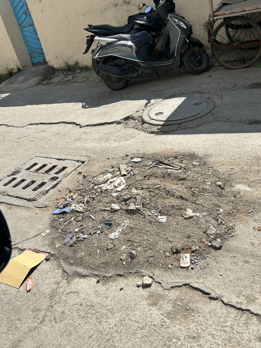mbaswaraj's tweet photo. The silt is spreading all over the road 
No response since a week.there is a small school please do the need full as early as possible.
@DC_12Mpatnam @GHMCOnline @CommissionrGHMC https://t.co/EjpFTKbIPF