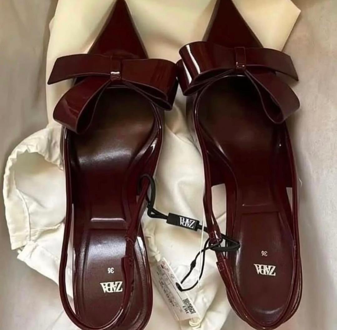 EsthyCollection's tweet image. Half cover heel

Size 37–42

Price 20,000

Kindly retweet