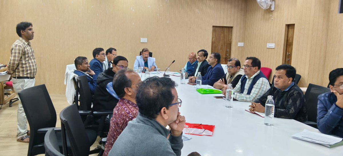 cdmo_Kendrapara's tweet photo. Dist.Level Meeting on Key Indicators  of Health under the Chairmanship of Collector &amp; DM, Kendrapara on 10.12.2025 at Conference Hall, Collectorate, Kendrapara. https://t.co/2ysxQPGQgz
