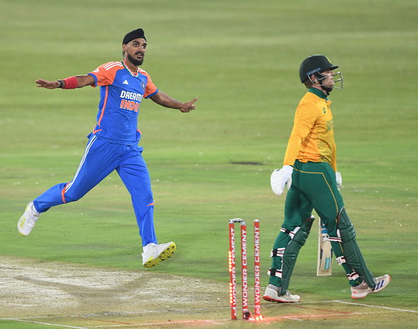 Cricket.com tweet media