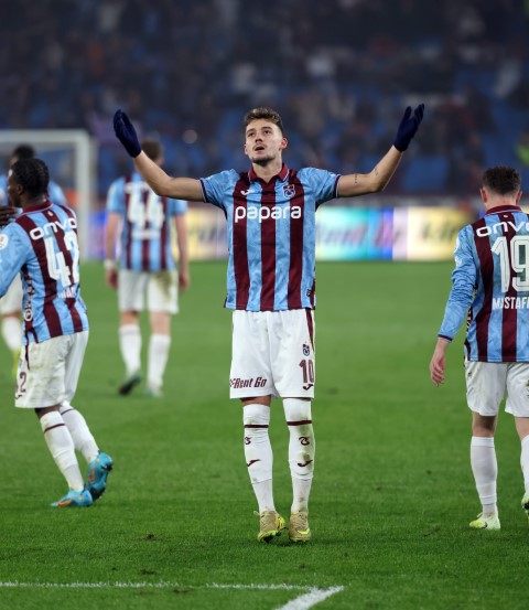 iha_spor's tweet photo. 📌Ernest Muçi Beşiktaş’ı bekliyor
👉Süper Lig’deki en golcü sezonuna ulaştı
👉Kariyerinde ilk kez seri yakaladı
👉Kazandıran goller
👉5 gole en hızlı ulaştığı sezon
🔗https://t.co/3DULcZwLZw https://t.co/g5VtSw9gjb