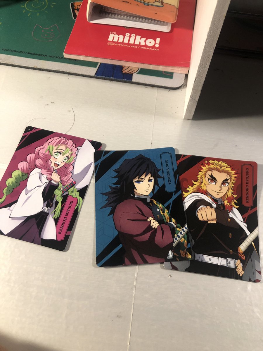 AKHIRNYAAAAAAA LENGKAP JUGA NIH CUP KNY

CUMAN INI CARD BAU BAT TANGAN GUE..DAPETNYA MEREKA BERTIGA MULU