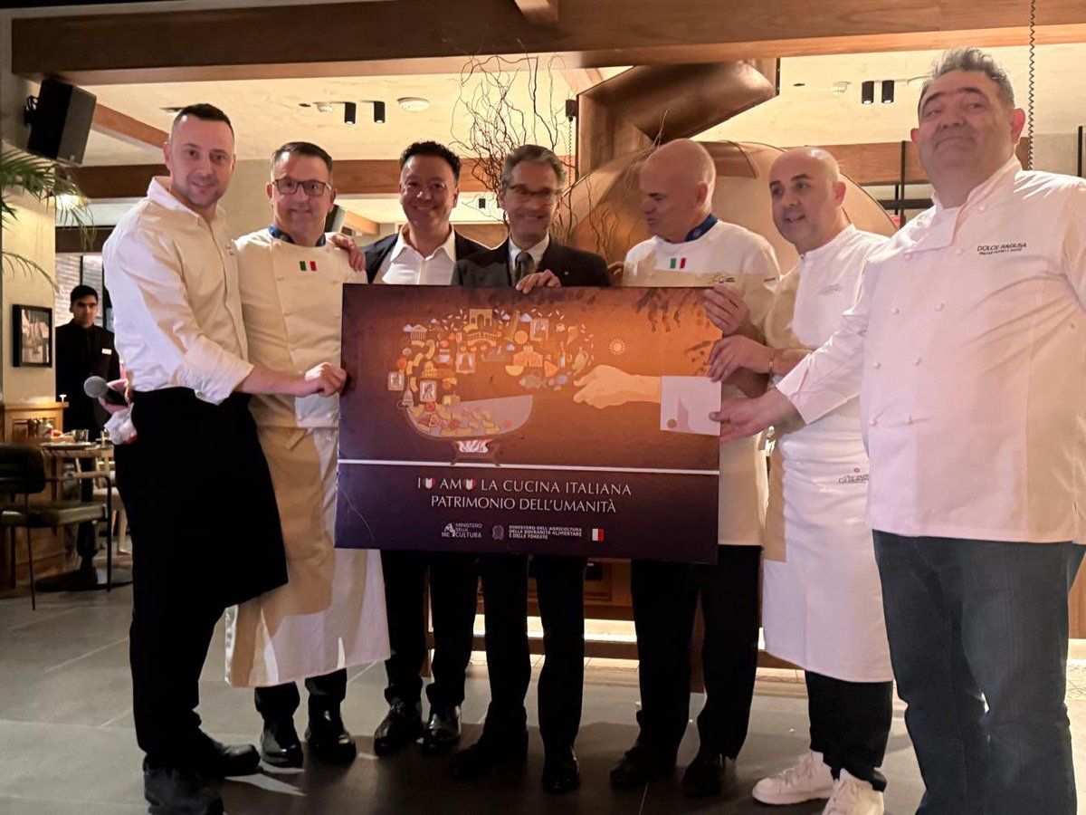ItalyinKSA's tweet photo. Week of the 🇮🇹 Cuisine in the World: @ItalyinKSA celebrated 🇮🇹 culinary tradition, just included in @UNESCO’s immaterial cultural #heritage, through 3 events in #Riyadh, in collab. w/@ITAtradeagency & @EuroToquesIT, showcasing 🇮🇹 gastronomy w/ world-renowned Star chefs #SCIM2025 https://t.co/zT7dTl83XJ