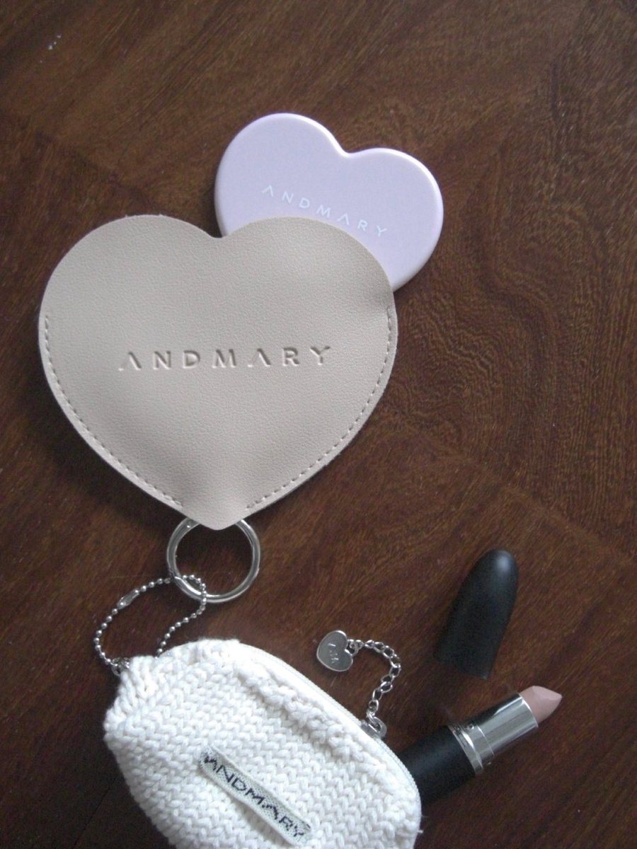 Whip cable charm set color pink ¥5500-tax in ミラーとミニポーチを